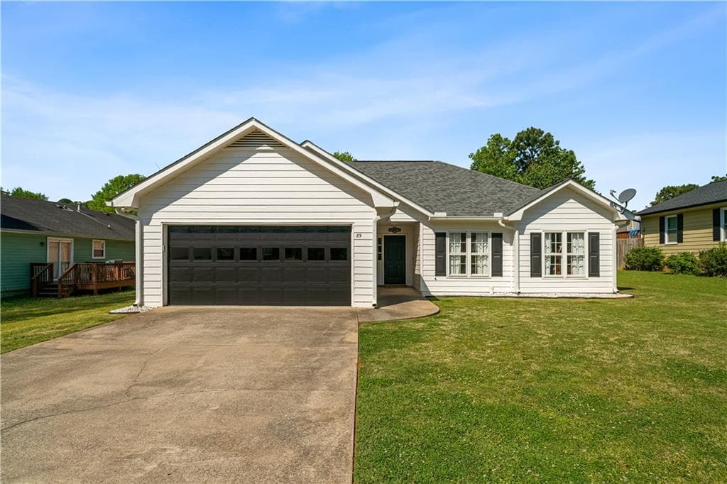 3 bedroom, 2 bathroom, 1,353 sq ft single family residence for sale at 89 Quail Run, Cartersville, GA 30120