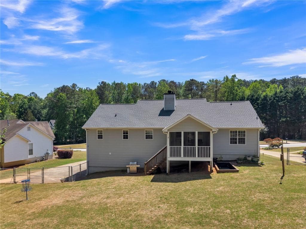 4 bedroom, 3 bathroom, 2,458 sq ft single family residence for sale at 195 Vincent Court, Dallas, GA 30157 — photo 3
