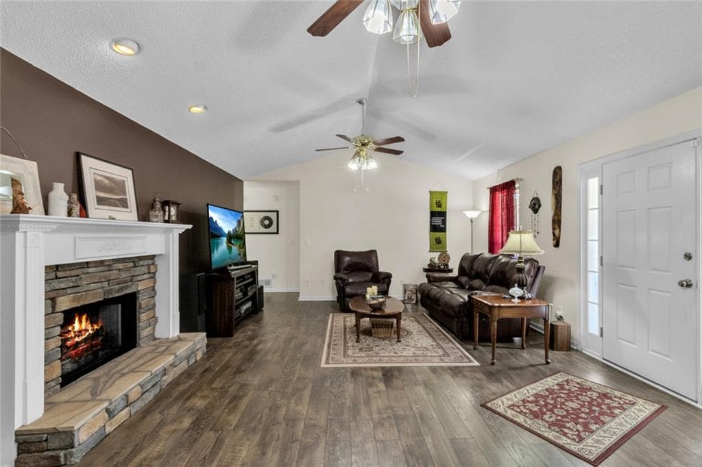 4 bedroom, 3 bathroom, 2,458 sq ft single family residence for sale at 195 Vincent Court, Dallas, GA 30157 — photo 8