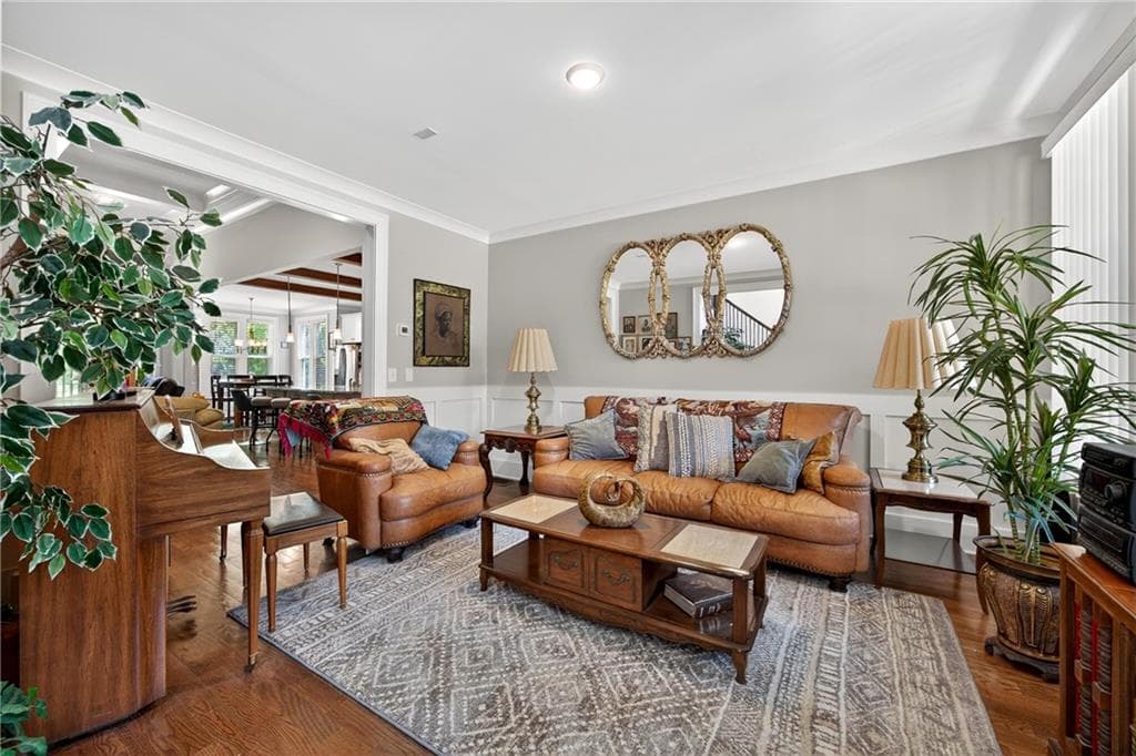 6 bedroom, 5 bathroom, 5,396 sq ft single family residence for sale at 2710 Bolton Abbey Drive, Marietta, GA 30064 — photo 6