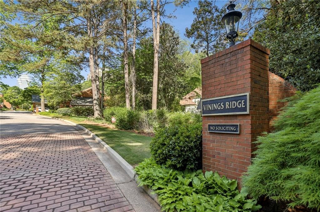 2 bedroom, 3 bathroom, 1,668 sq ft townhouse sold at 3505 Vinings Ridge Court, Atlanta, GA 30339