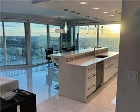 2 bedroom, 2 bathroom, 1,743 sq ft condominium for sale at 361 17th Street 2423, Atlanta, GA 30363 — photo 5