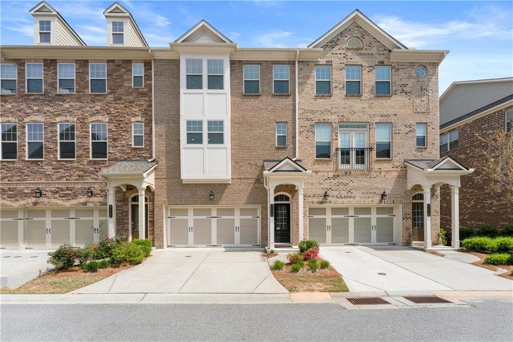 5 bedroom, 5 bathroom, 2,983 sq ft townhouse sold at 4116 Townsend Lane, Atlanta, GA 30346