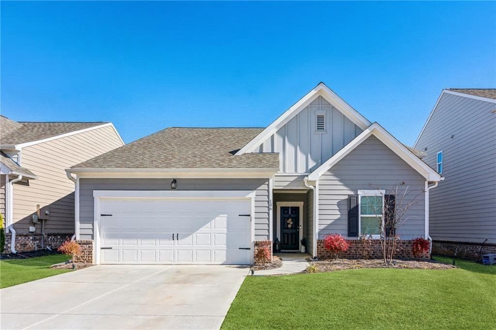 4 bedroom, 2 bathroom, 1,844 sq ft single family residence for sale at 146 Knightsbridge Lane, Winder, GA 30680
