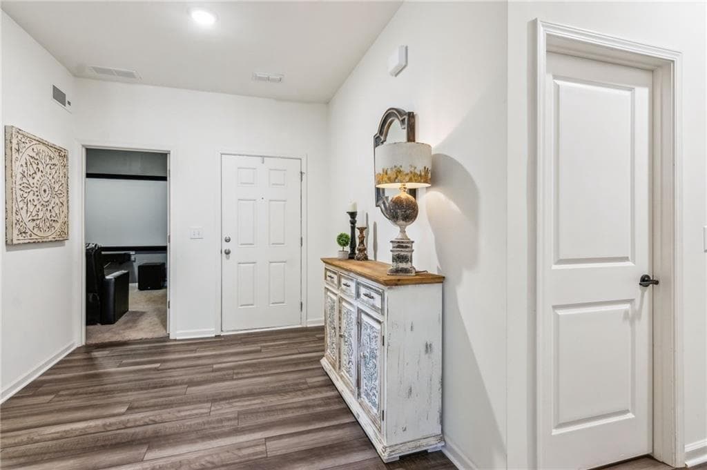 4 bedroom, 2 bathroom, 1,844 sq ft single family residence for sale at 146 Knightsbridge Lane, Winder, GA 30680 — photo 3