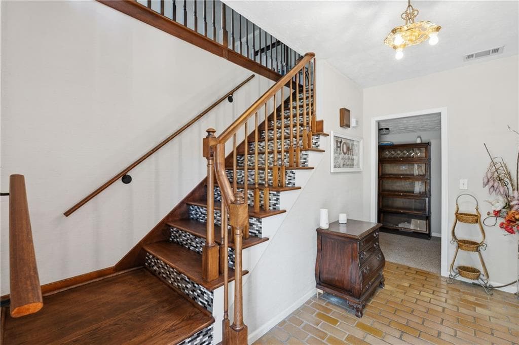 4 bedroom, 3 bathroom, 2,758 sq ft single family residence for sale at 2491 Highland Golf Course Drive, Conyers, GA 30013 — photo 4