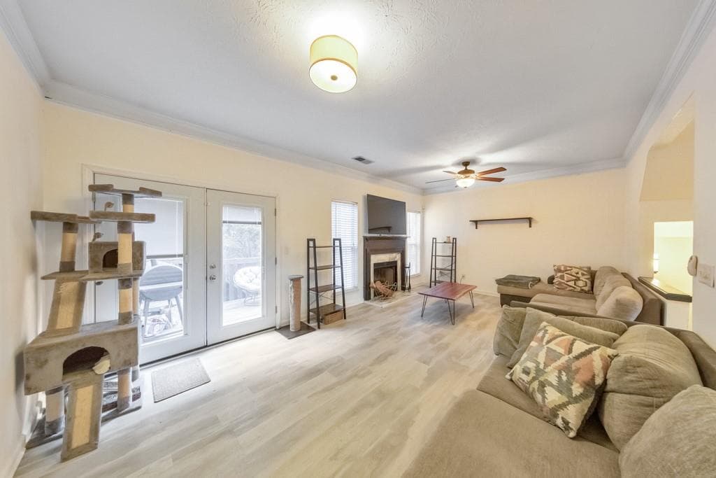 2 bedroom, 3 bathroom, 1,601 sq ft townhouse for sale at 2057 Pinnacle Pointe Drive, Norcross, GA 30071 — photo 4