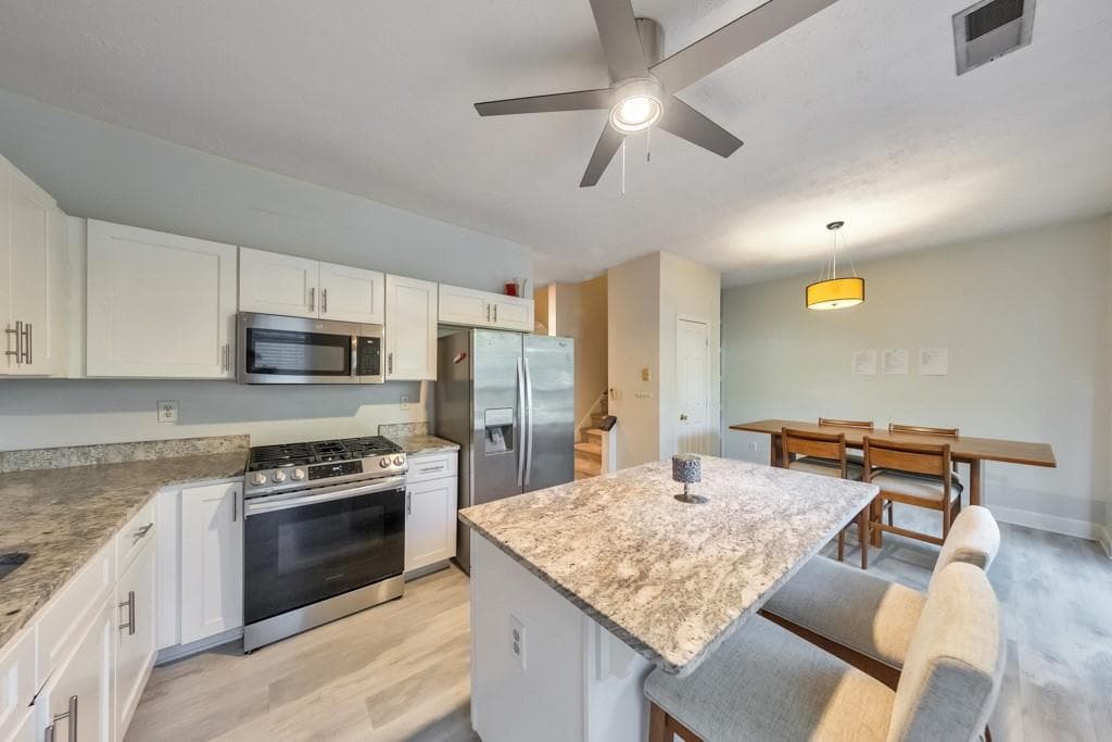 2 bedroom, 3 bathroom, 1,601 sq ft townhouse for sale at 2057 Pinnacle Pointe Drive, Norcross, GA 30071 — photo 7