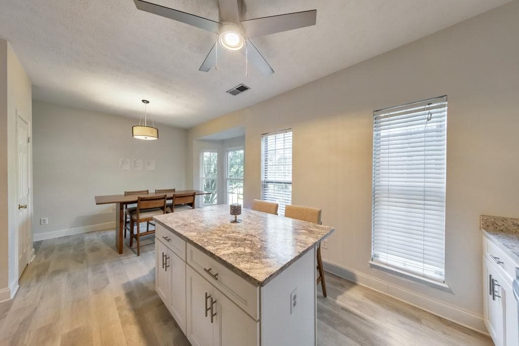 2 bedroom, 3 bathroom, 1,601 sq ft townhouse for sale at 2057 Pinnacle Pointe Drive, Norcross, GA 30071 — photo 10