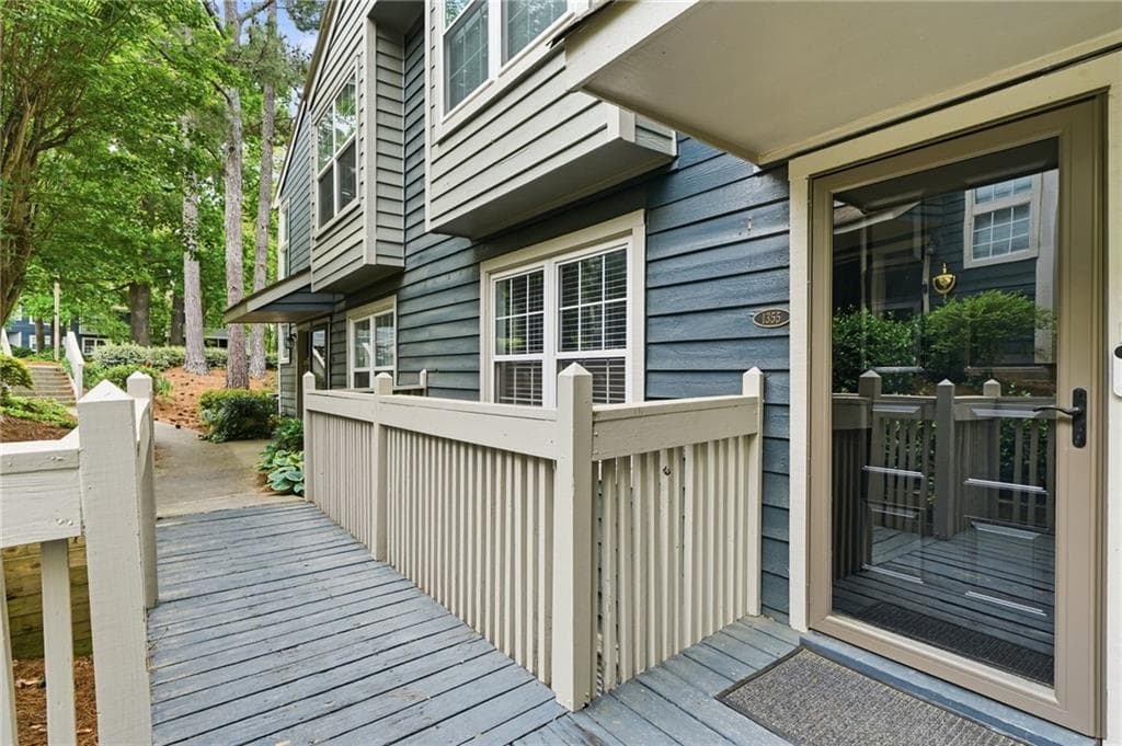 2 bedroom, 2 bathroom, 1,200 sq ft condominium sold at 1355 N Crossing Drive, Atlanta, GA 30329