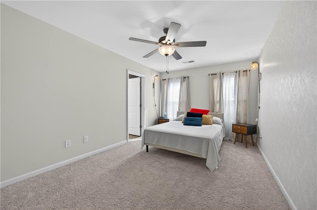 3 bedroom, 3 bathroom, 1,393 sq ft townhouse for sale at 252 Regent Park, Hoschton, GA 30548 — photo 9