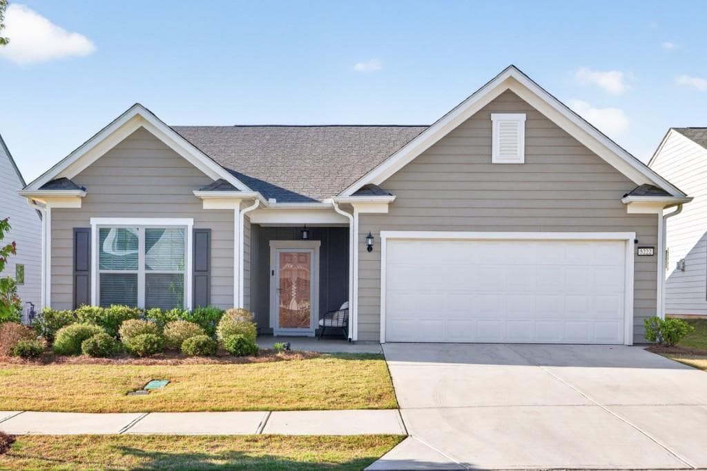 2 bedroom, 2 bathroom, 1,792 sq ft single family residence for sale at 5222 Morrell Road, Hoschton, GA 30548 — photo 1 of 55