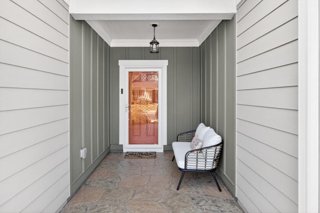2 bedroom, 2 bathroom, 1,792 sq ft single family residence for sale at 5222 Morrell Road, Hoschton, GA 30548 — photo 3