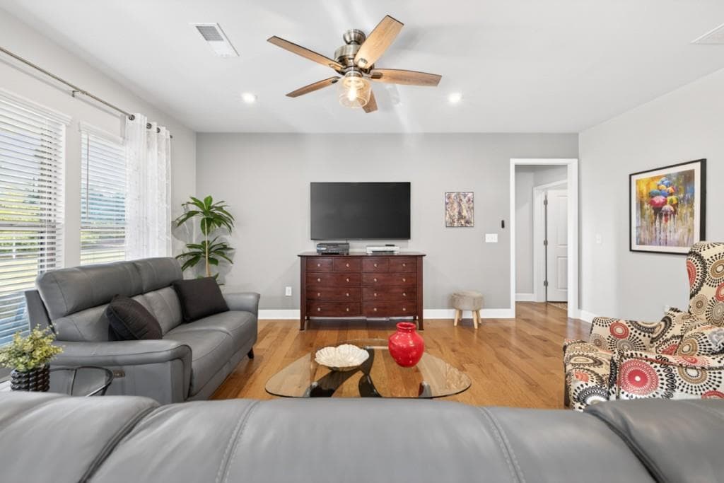 2 bedroom, 2 bathroom, 1,792 sq ft single family residence for sale at 5222 Morrell Road, Hoschton, GA 30548 — photo 10