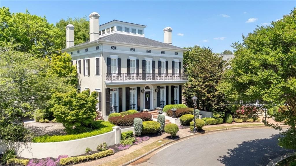 5 bedroom, 5 bathroom, 6,571 sq ft single family residence under contract at 3736 Turnberry Court, Duluth, GA 30096