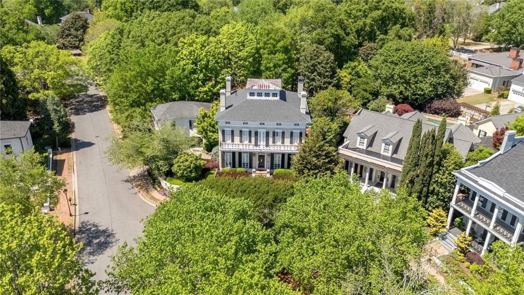 5 bedroom, 5 bathroom, 6,571 sq ft single family residence under contract at 3736 Turnberry Court, Duluth, GA 30096 — photo 7