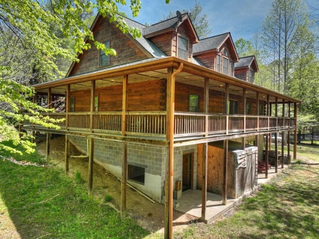 76 E Bevan Lane, Blue Ridge, GA 30513 — most recent listing photo
