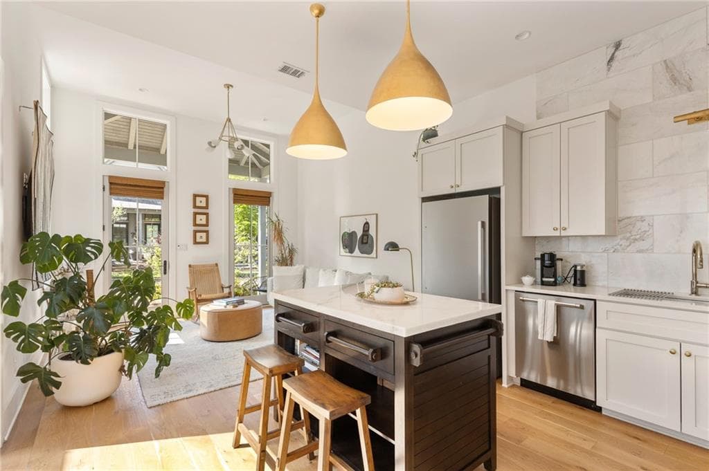2 bedroom, 2 bathroom, 1,100 sq ft single family residence for sale at 139 Mado Lane, Chattahoochee Hills, GA 30268 — photo 9