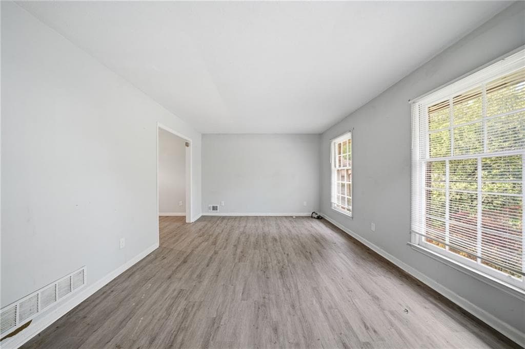 4 bedroom, 3 bathroom, 1,701 sq ft single family residence under contract at 2719 Galaxy Court, Decatur, GA 30034 — photo 9