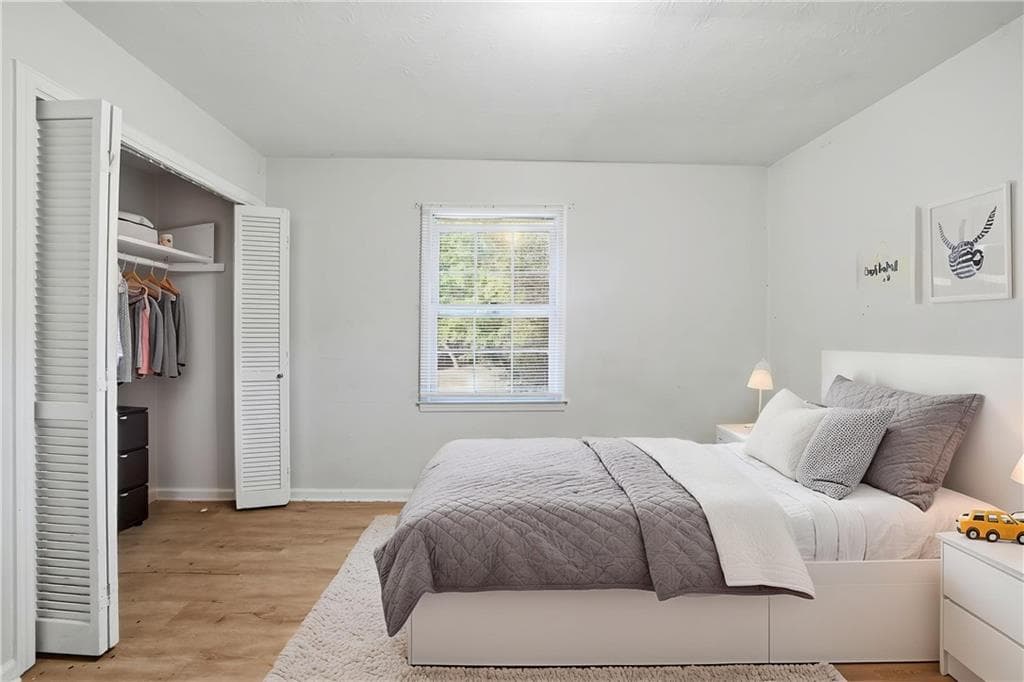 4 bedroom, 3 bathroom, 1,701 sq ft single family residence under contract at 2719 Galaxy Court, Decatur, GA 30034 — photo 5