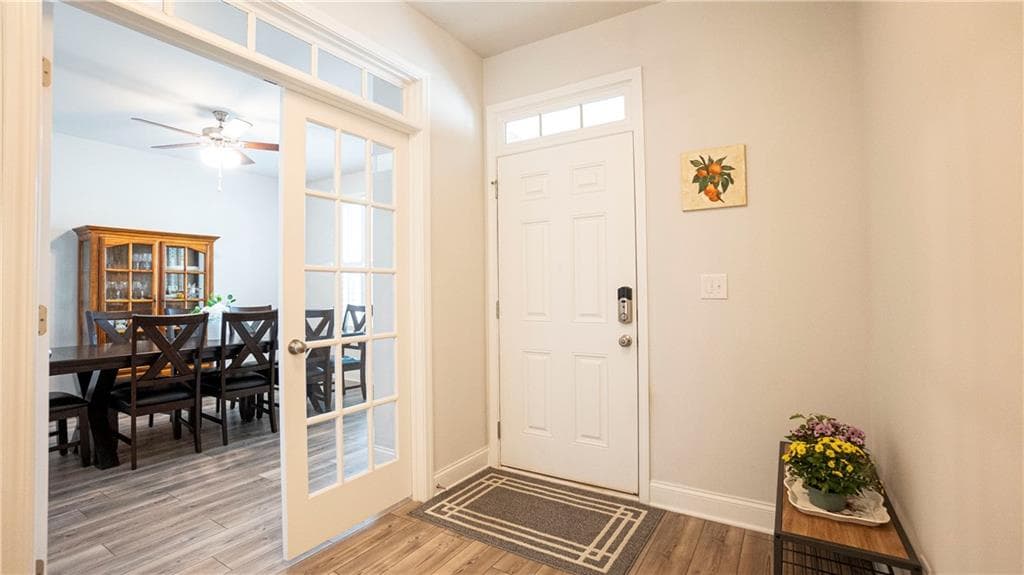 5 bedroom, 5 bathroom, 3,998 sq ft single family residence for sale at 585 Briard Drive, Buford, GA 30518 — photo 6