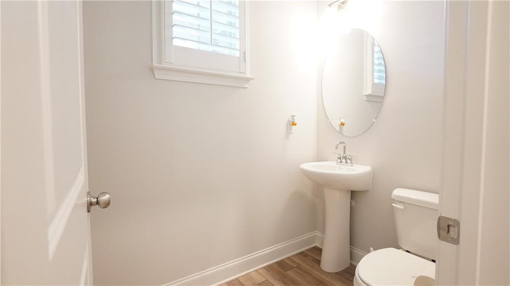 5 bedroom, 5 bathroom, 3,998 sq ft single family residence for sale at 585 Briard Drive, Buford, GA 30518 — photo 8