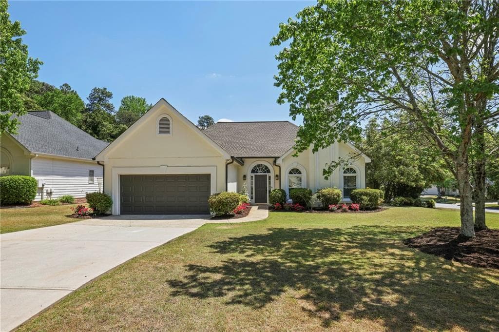 755 Gates Lane, Johns Creek, GA 30022 — most recent listing photo