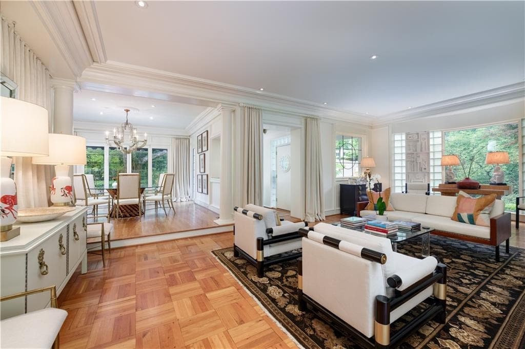 3 bedroom, 4 bathroom, 4,553 sq ft single family residence for sale at 1020 W Wesley Road, Atlanta, GA 30327 — photo 9