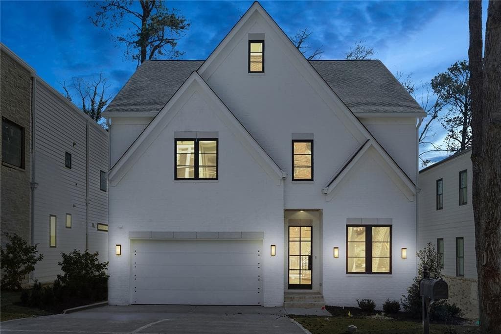 5 bedroom, 6 bathroom single family residence for rent at 2985 Lookout Place, Atlanta, GA 30305 for $14,500 a month — photo 2