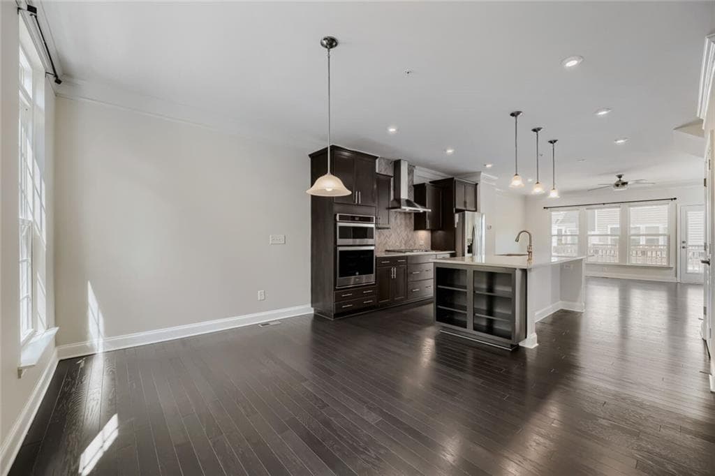 3 bedroom, 4 bathroom, 2,024 sq ft townhouse under contract at 611 Hanlon Way, Alpharetta, GA 30009 — photo 8