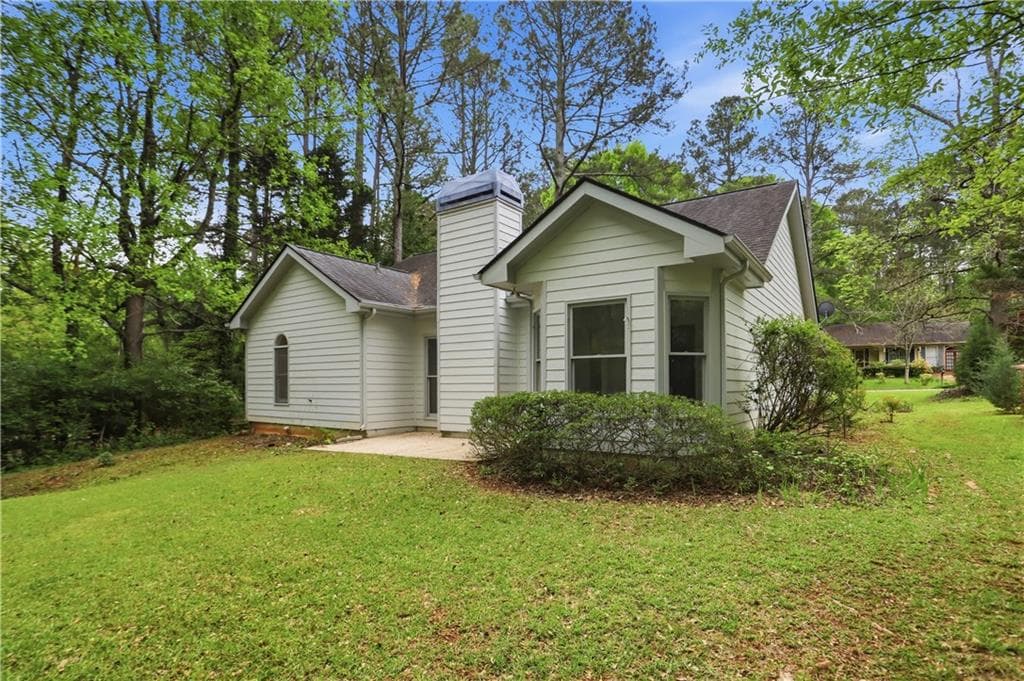 3 bedroom, 2 bathroom, 1,310 sq ft single family residence for sale at 120 Brookstone Court, Athens, GA 30605 — photo 5