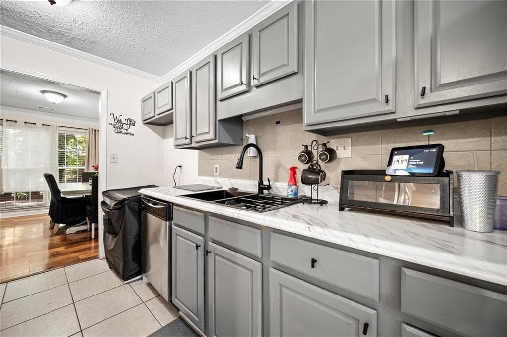 2 bedroom, 3 bathroom, 1,292 sq ft townhouse under contract at 5142 Jenny Drive, Acworth, GA 30101 — photo 4