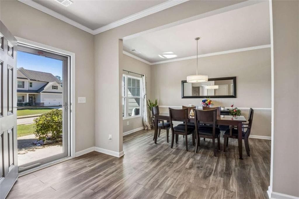 4 bedroom, 2 bathroom, 2,114 sq ft single family residence for sale at 753 Timpelton Court, Hoschton, GA 30548 — photo 6