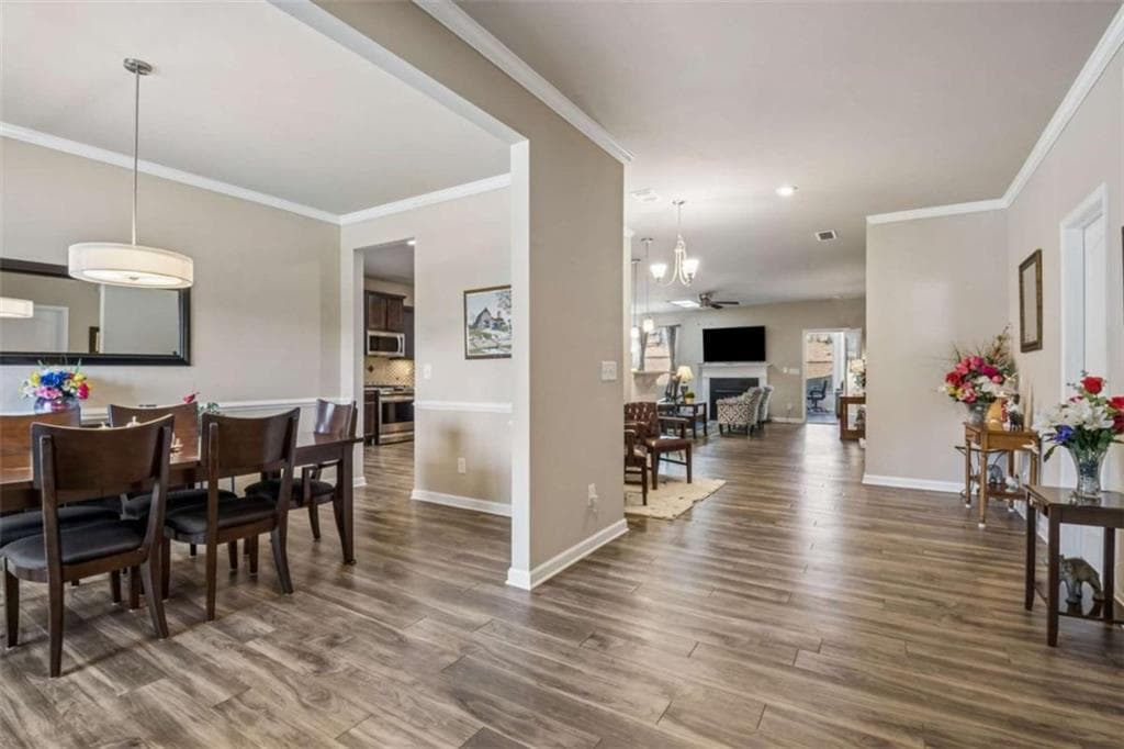 4 bedroom, 2 bathroom, 2,114 sq ft single family residence for sale at 753 Timpelton Court, Hoschton, GA 30548 — photo 7