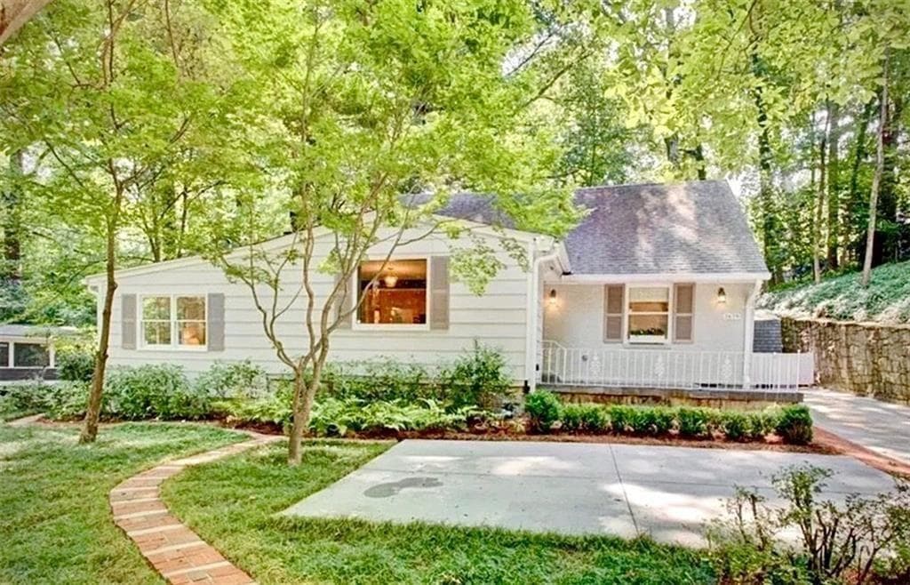 2639 Ridgemore Road, Atlanta, GA 30318 — most recent listing photo