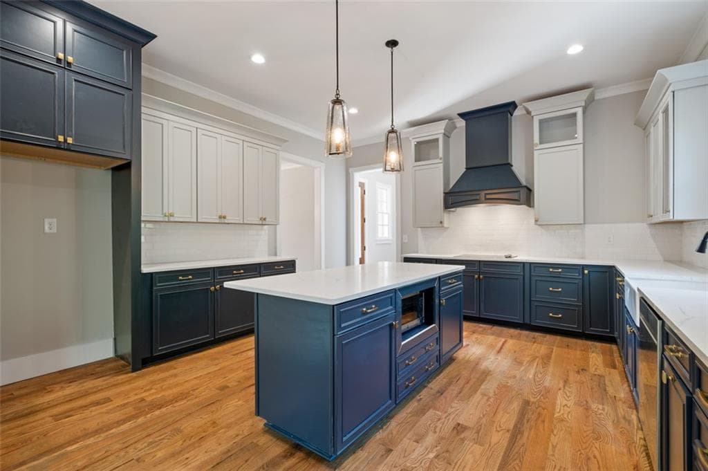 8 bedroom, 8 bathroom, 7,368 sq ft single family residence for sale at 923 Oak Drive, Woodstock, GA 30189 — photo 9