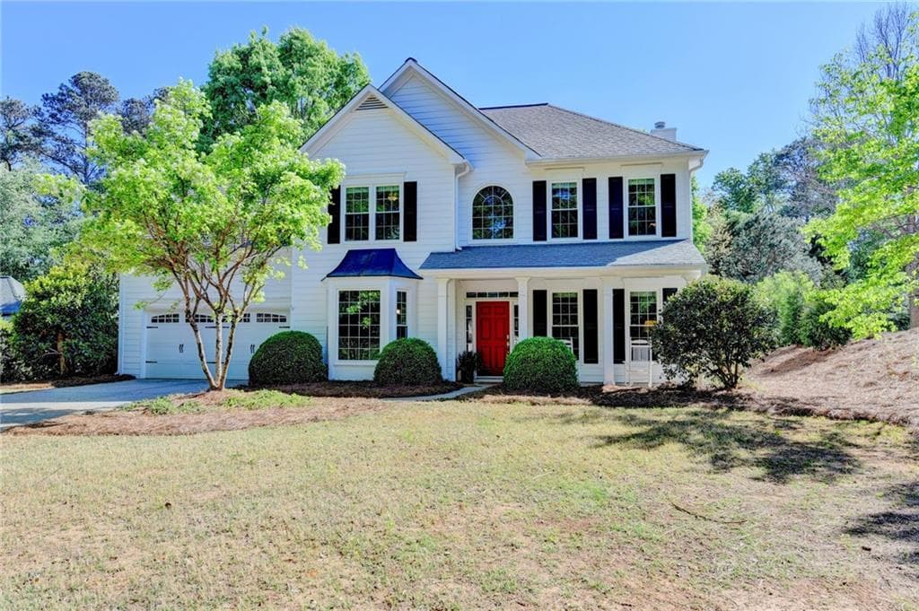 4 bedroom, 3 bathroom, 2,548 sq ft single family residence sold at 6310 Ivey Glen Way, Cumming, GA 30040
