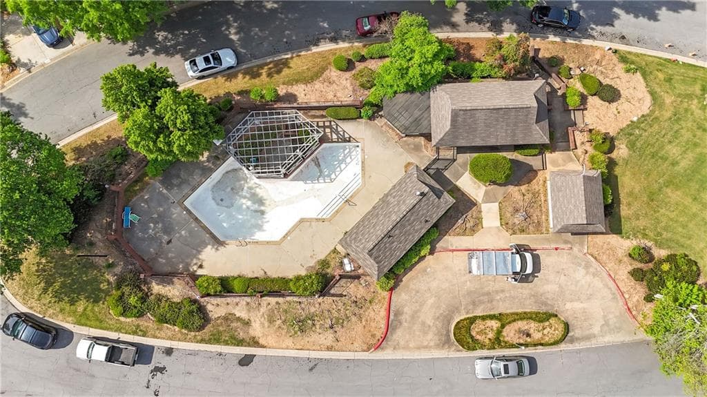 2 bedroom, 3 bathroom, 1,356 sq ft townhouse for sale at 3223 Long Iron Drive, Lawrenceville, GA 30044 — photo 2