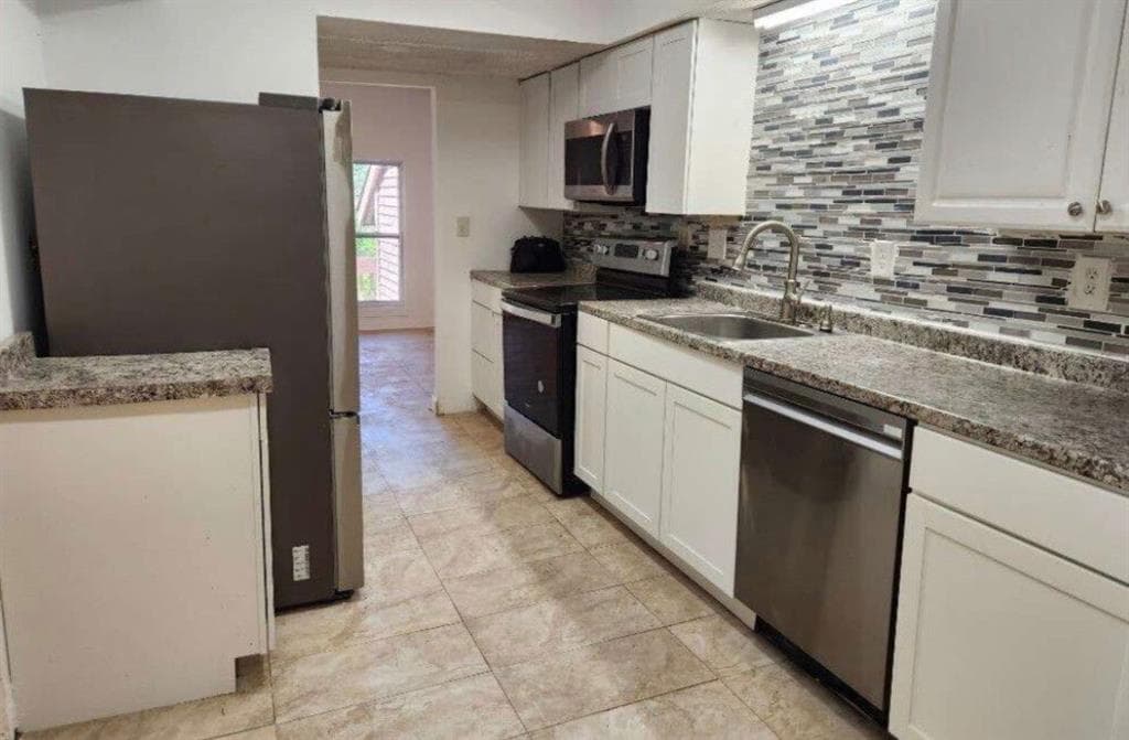 3 bedroom, 3 bathroom townhouse for rent at 2565 Terrace Trail, Decatur, GA 30035 for $1,800 a month — photo 3
