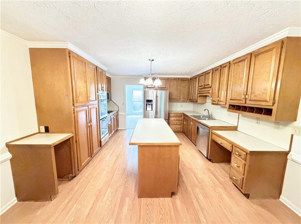 4 bedroom, 4 bathroom, 3,978 sq ft single family residence for sale at 515 Teresa Lane, Canton, GA 30115 — photo 2