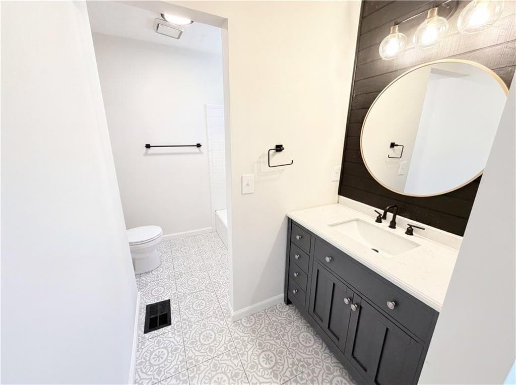 3 bedroom, 2 bathroom, 1,887 sq ft single family residence for sale at 1327 Towne Harbor Trail, Woodstock, GA 30189 — photo 6