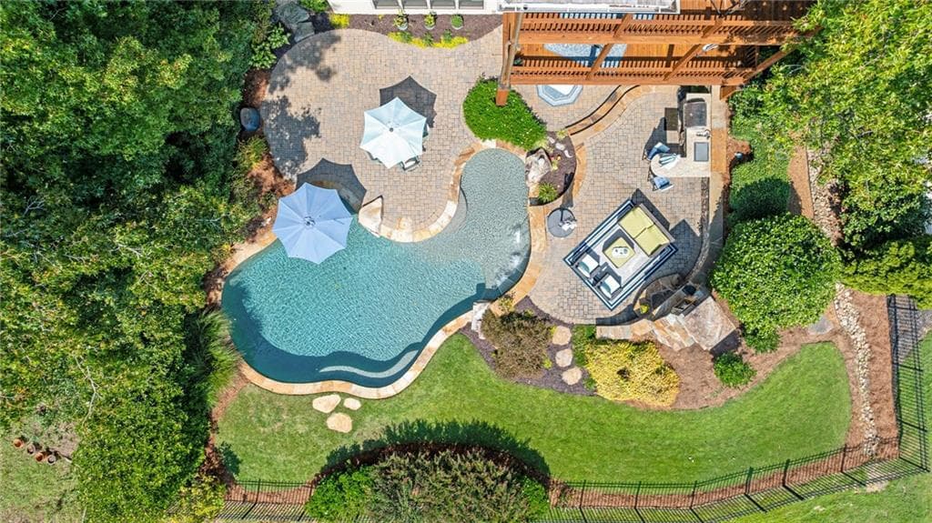 5 bedroom, 5 bathroom, 4,540 sq ft single family residence for sale at 6920 Bucks Road, Cumming, GA 30040 — photo 5