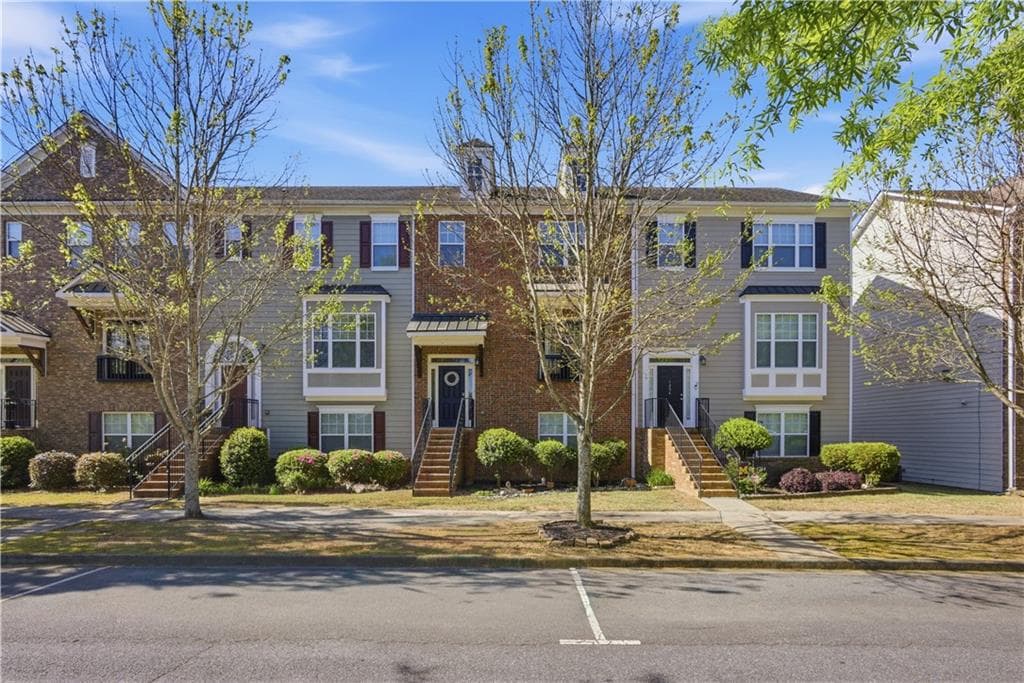 1252 Park Pass Row, Suwanee, GA 30024 — most recent listing photo