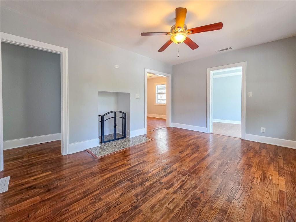 4 bedroom, 2 bathroom, 1,535 sq ft single family residence for sale at 1258 Holly Street, Atlanta, GA 30318 — photo 6