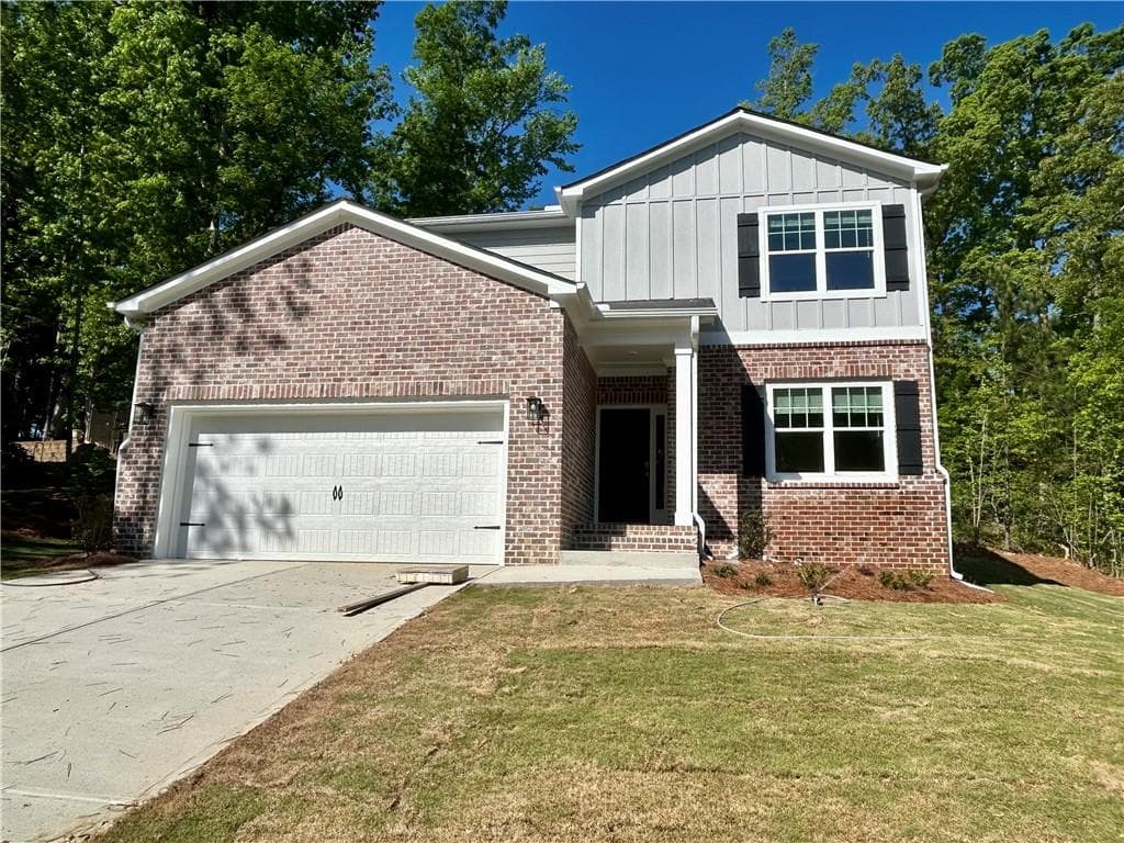 4 bedroom, 3 bathroom, 2,386 sq ft single family residence for sale at 4 Stonebrook Drive, Rome, GA 30165