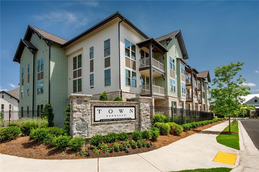 1 bedroom, 1 bathroom, 768 sq ft apartment for rent at 1545 Whitemarsh Road A2, Kennesaw, GA 30152 for $1,756 a month