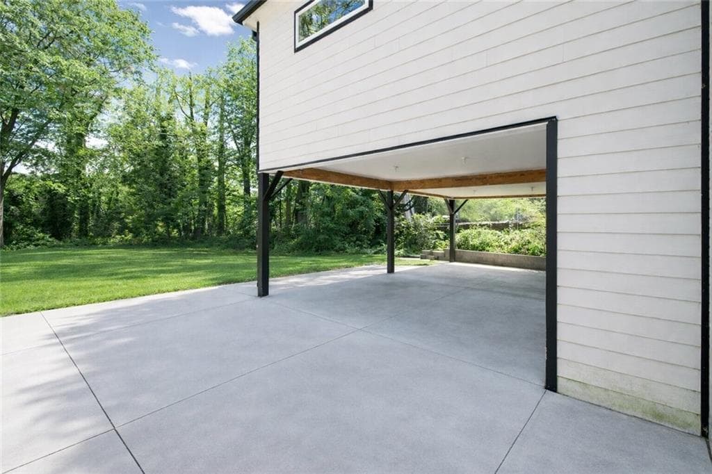 3 bedroom, 2 bathroom, 1,664 sq ft single family residence for sale at 1184 Metropolitan Parkway, Atlanta, GA 30310 — photo 10