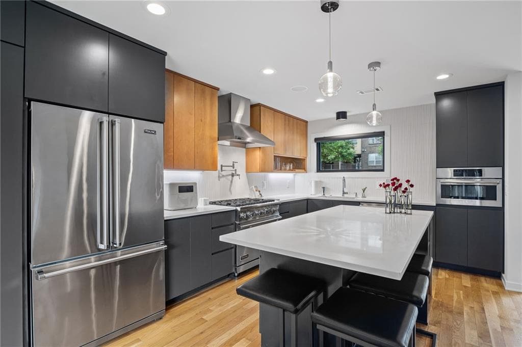 3 bedroom, 4 bathroom, 2,646 sq ft single family residence for sale at 54 Boulevard, Atlanta, GA 30312 — photo 7