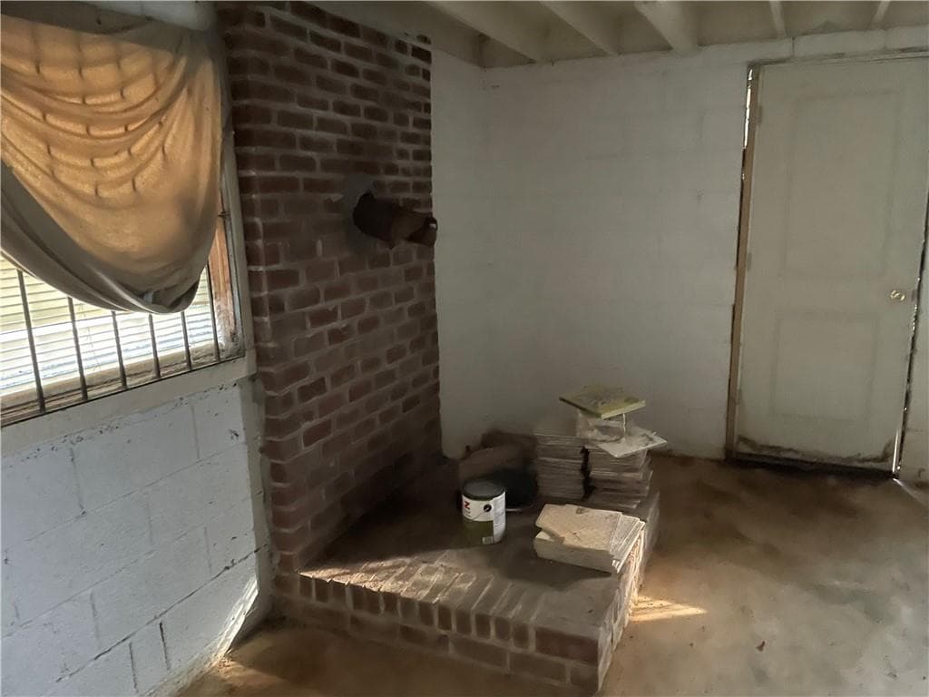 3 bedroom, 3 bathroom, 1,401 sq ft single family residence for sale at 1081 Forest Valley Drive, Atlanta, GA 30354 — photo 4