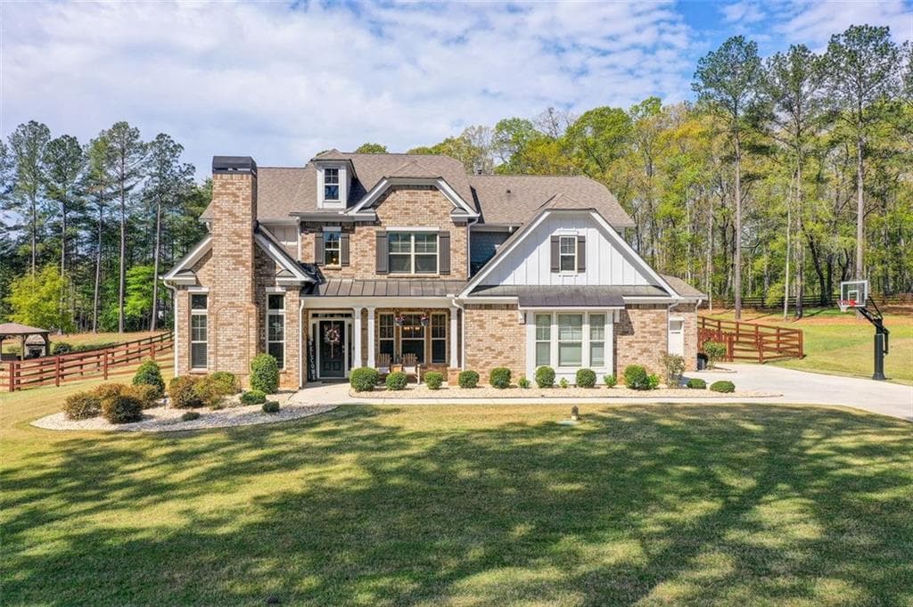 5 bedroom, 5 bathroom, 4,160 sq ft single family residence sold at 49 Hodges Street, Newnan, GA 30263